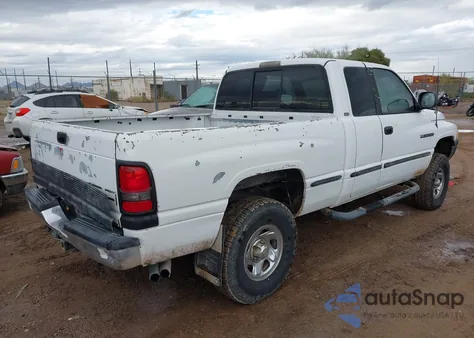 1999 Dodge Ram 1500 St z USA, uszkodzony, nr VIN 3B7HF13Z4XG222581